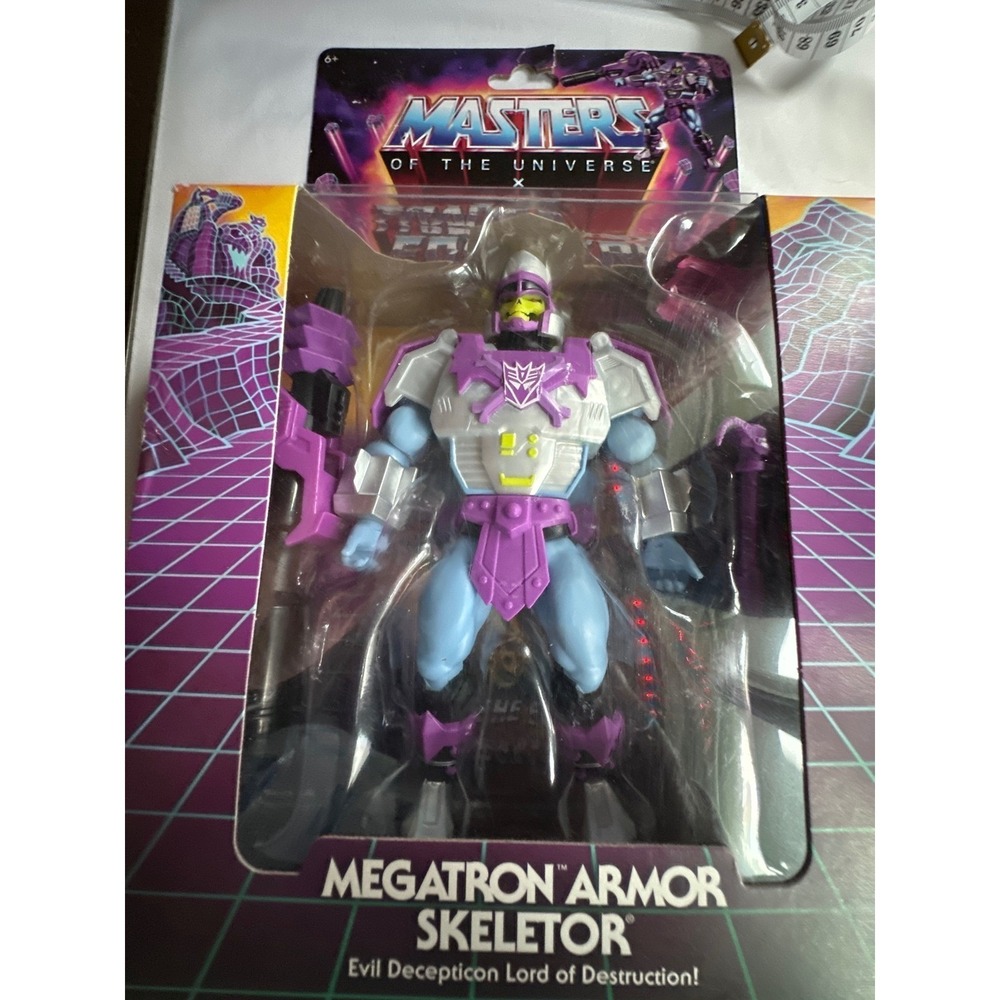 Masters of the Universe x Transformers Megatron Armor Skeletor Figure JGT15